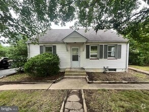 Building Photo - 3648 Churchville Rd
