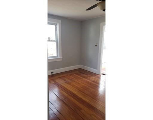Building Photo - 3 bedroom in Seekonk MA 02771