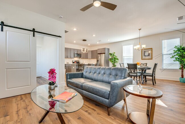 Foto del edificio - 445 Griffin St NW