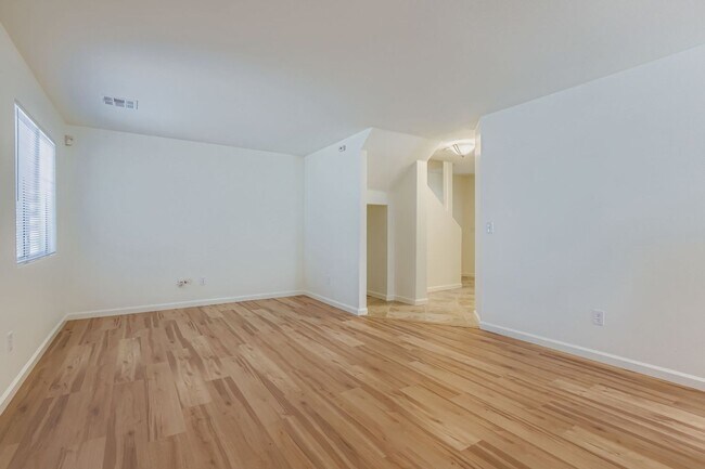 Foto del edificio - Newly remodeled 4 bedroom home!