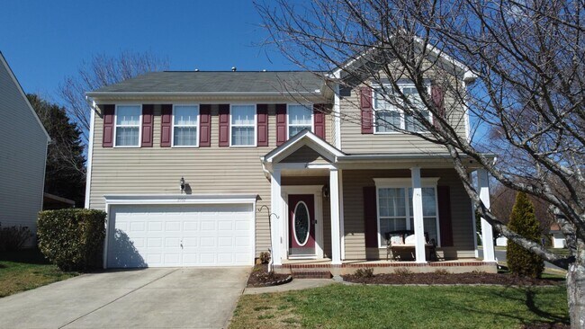 Building Photo - 2102 Big Pine Dr