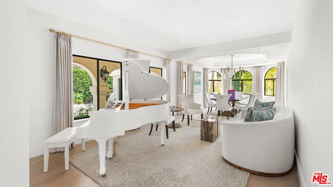 Foto del edificio - 28820 Grayfox St