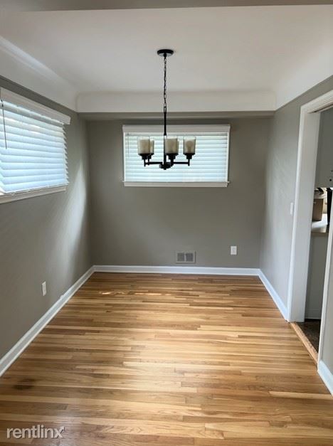 Foto del edificio - 3 br, 1.5 bath House - 9242 Louisiana St