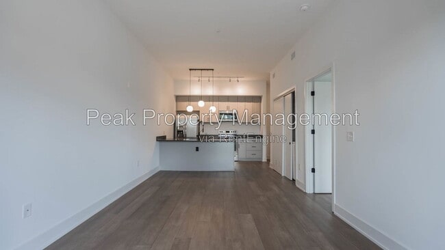 Photo - 4930 Forest Hill Avenue Apartment