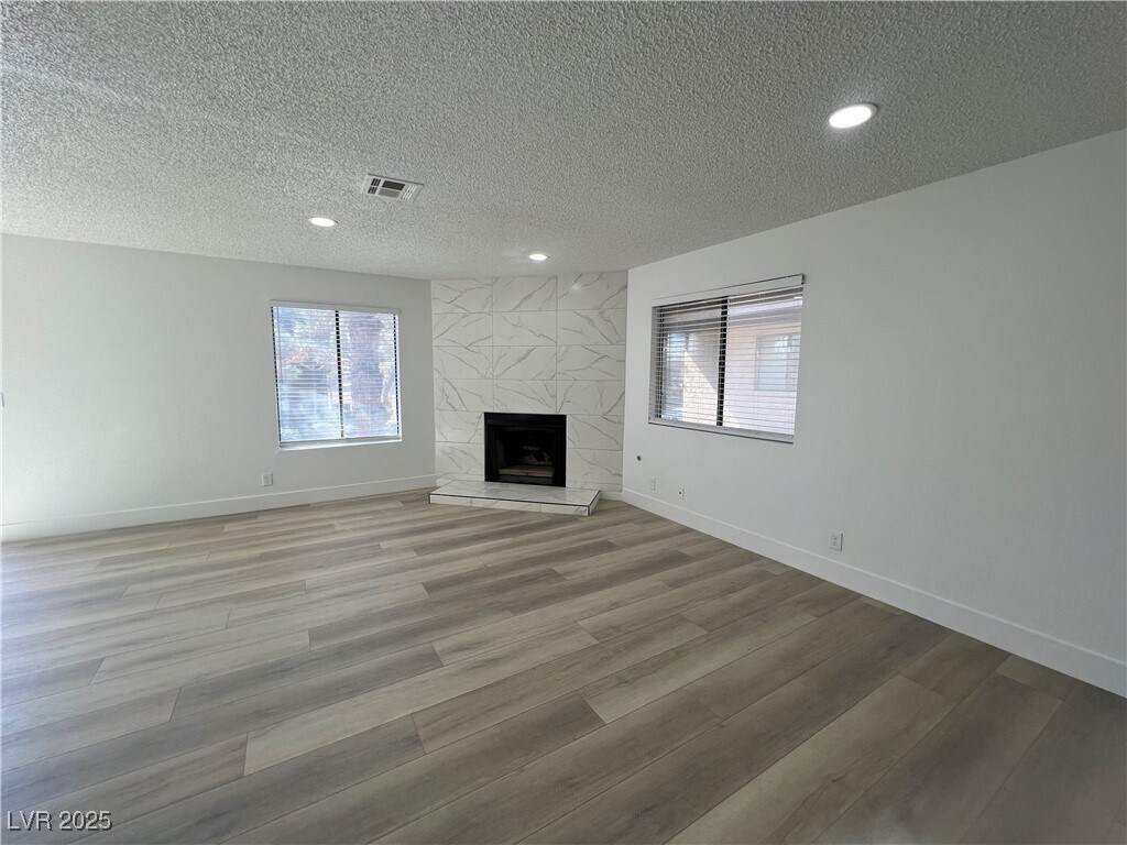 Foto principal - 1498 Tamareno Cir