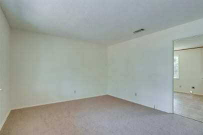 Building Photo - 107 McClain St