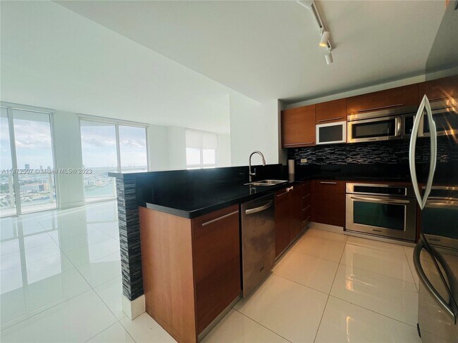 Building Photo - 244 Biscayne Blvd