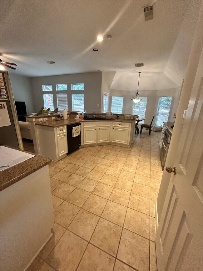 Building Photo - 22018 Shady Heath Ln