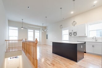 Building Photo - 1204 N 30th St