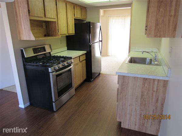 Building Photo - 37314 Charter Oaks Blvd