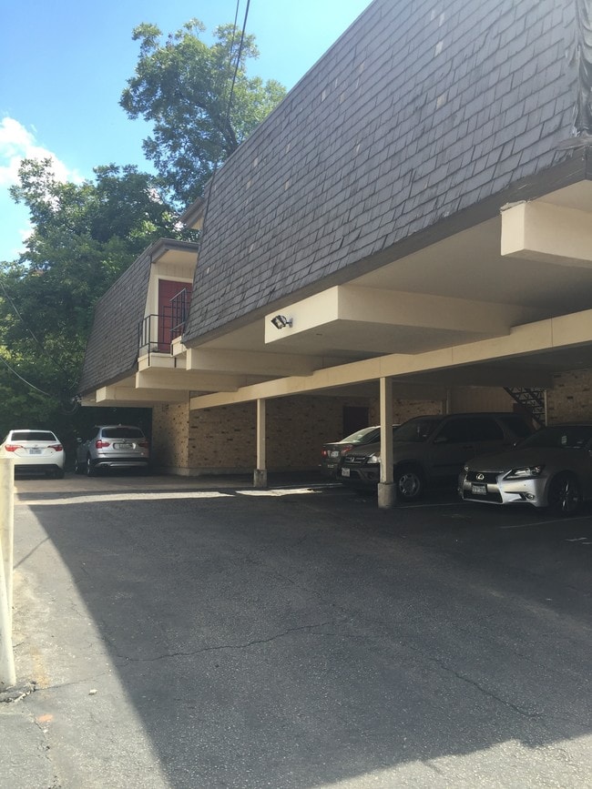 Building Photo - Longhaven Apartments