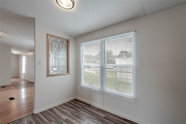 Building Photo - 1961 Quality Blvd