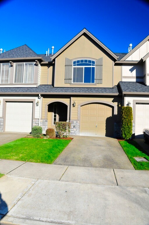 16380 SE Pyrite St, Damascus, OR 97089 House Rental in Damascus, OR