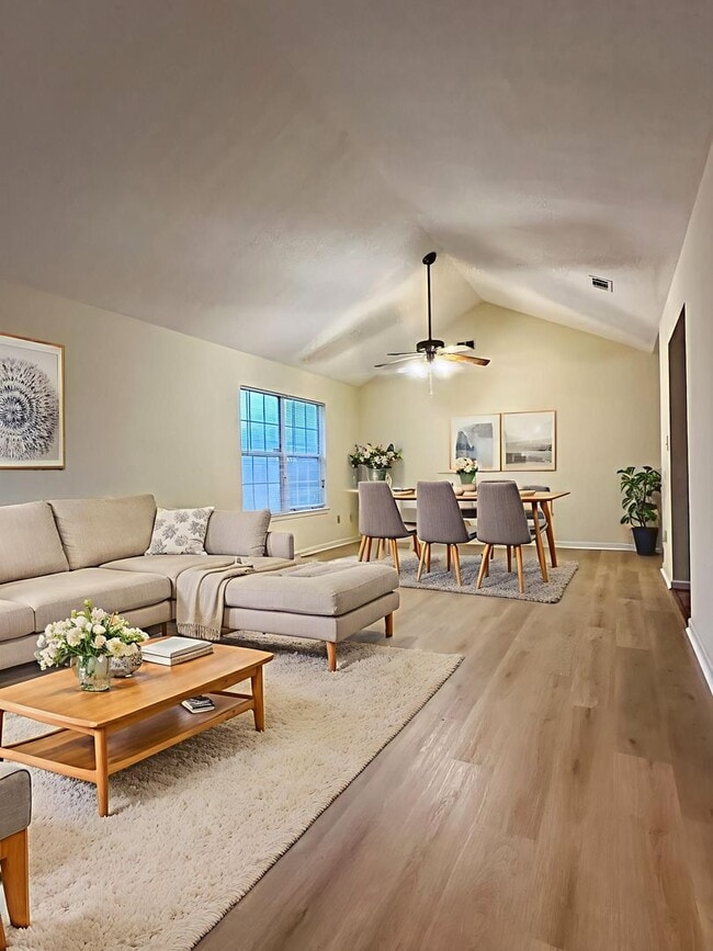 Photo - 3 Bedroom rental in Norfolk VA House