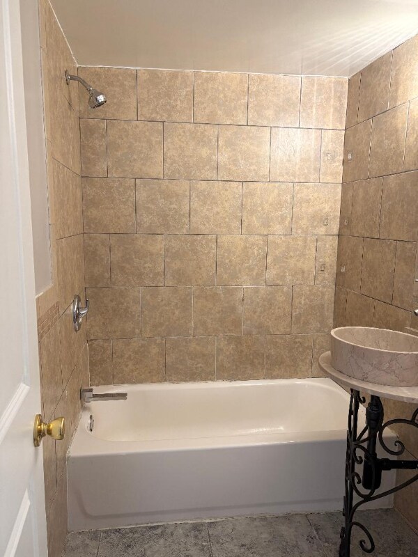 Foto principal - 3415 5th St SE