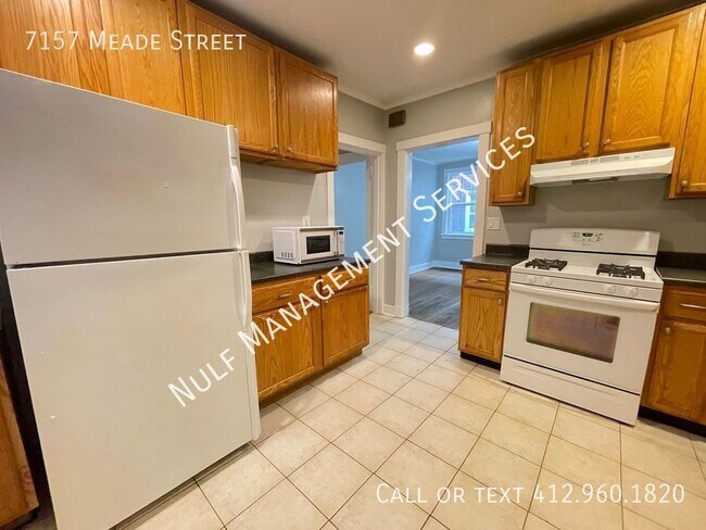 Foto del edificio - 3 Bed, 1 Bath Apartment in Point Breeze