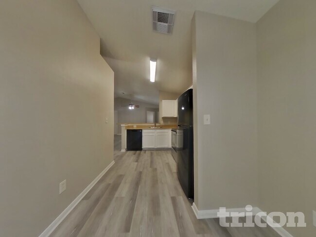 Foto del edificio - 3238 Kelling St