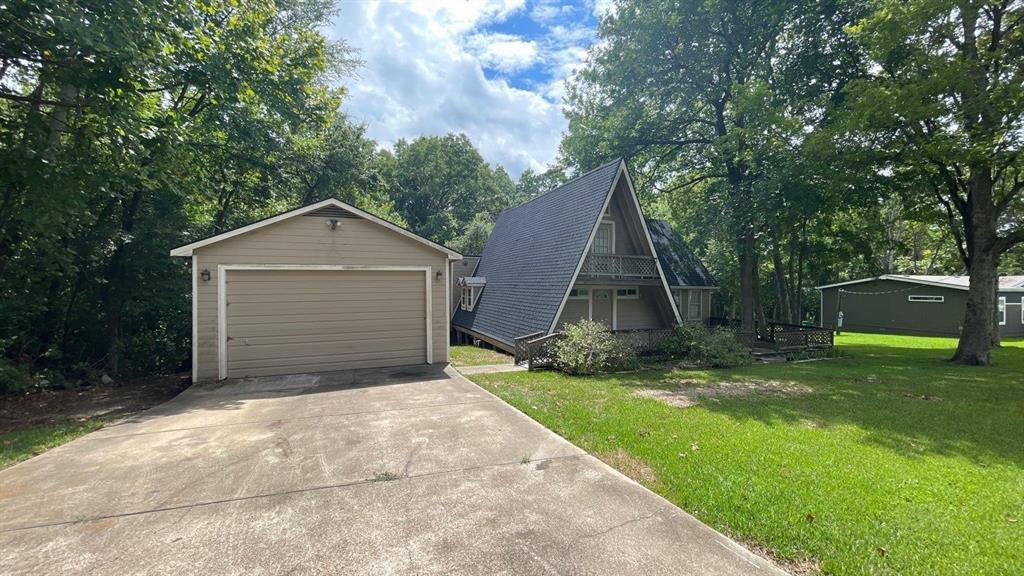Foto principal - 241 Southwood Shores Dr