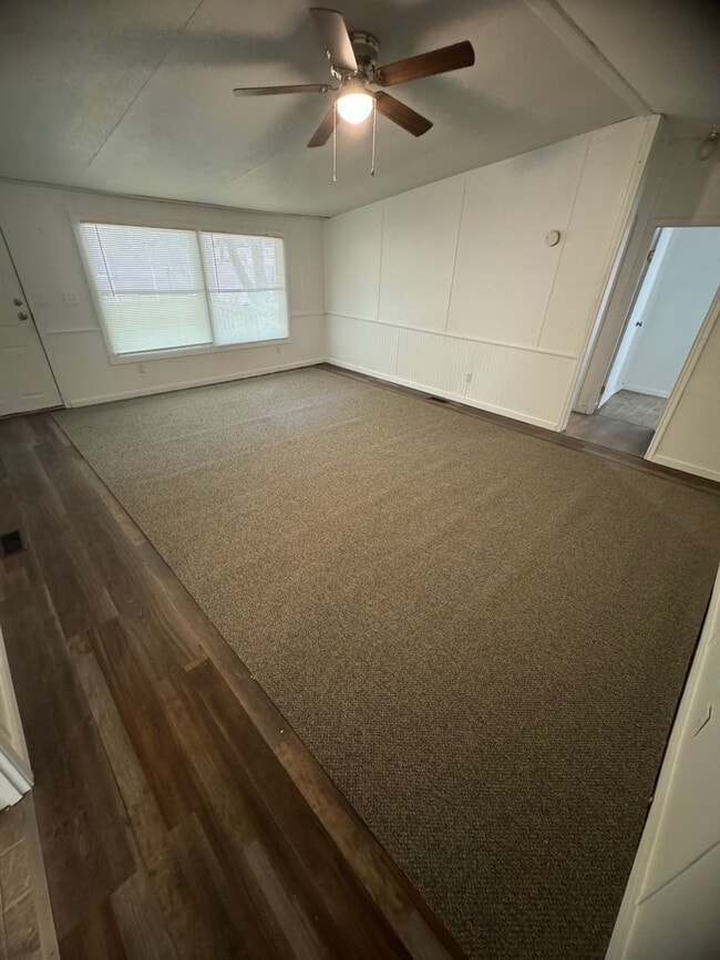 Building Photo - 6600 AR-171