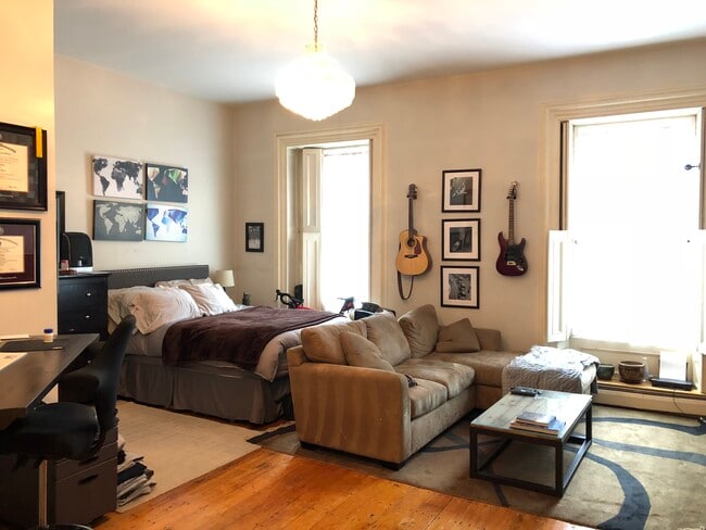 Building Photo - 109 Beacon St