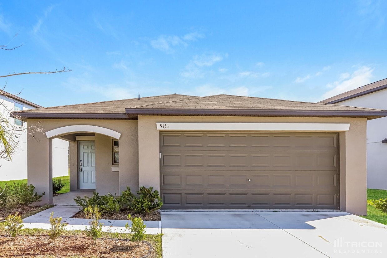 Foto principal - 5151 White Chicory Dr