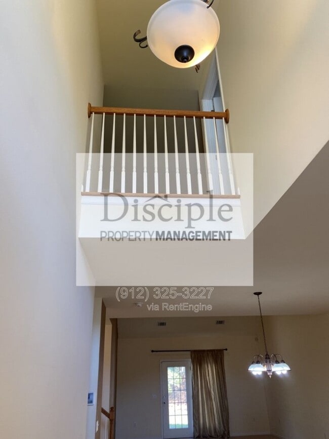 Foto del edificio - 169 Regency Cir
