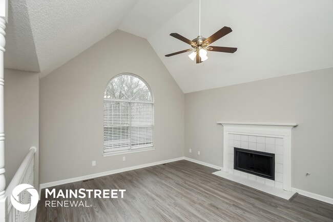 Building Photo - 4058 Five Oaks Ct