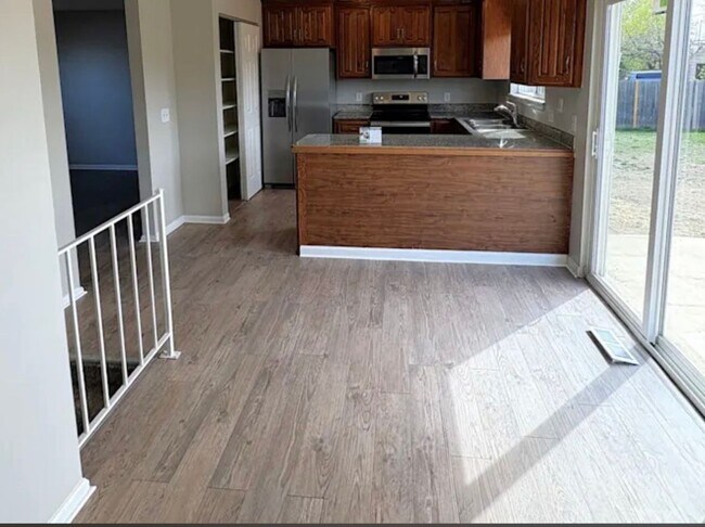 Foto del edificio - 3256 Curtis Street