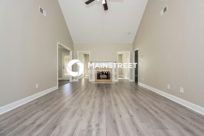 Building Photo - 3 Bedroom Pet-Friendly Home in Locust Grov...