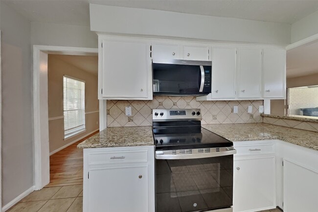 Foto del edificio - 1920 Crooked Creek Ln