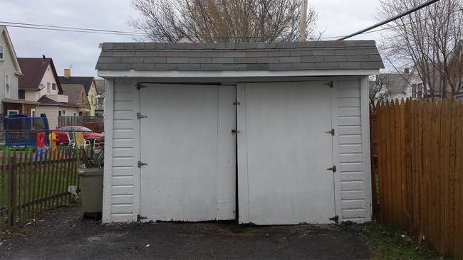Building Photo - 4373 W 28th St