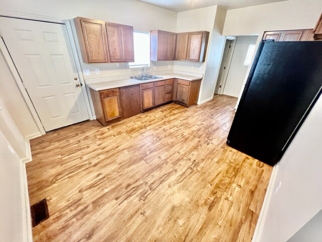 Foto del edificio - 1312 W Delaware St