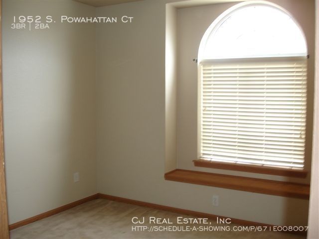 Building Photo - 1952 S Powahatan Ct
