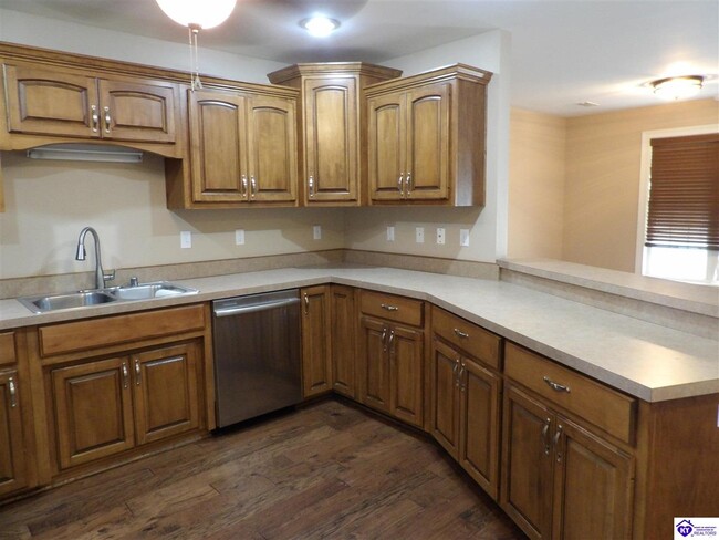 Building Photo - 508 Concord Grape Way
