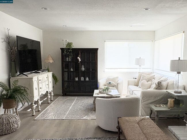 Foto del edificio - 2313 Bundros Ct