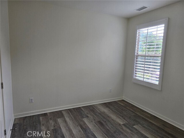 Building Photo - 60 Bay Laurel