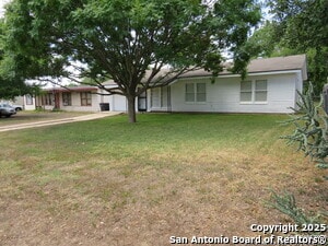 Building Photo - 419 Anton Dr