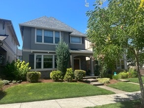 Building Photo - 13727 SW 172nd Ave