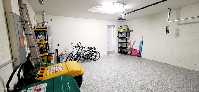 Foto del edificio - 2045 Yellowfin Cir