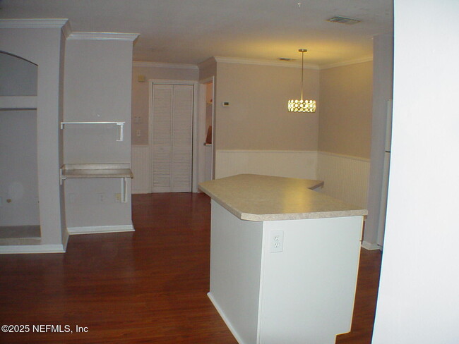 Building Photo - 3591 Kernan Blvd S