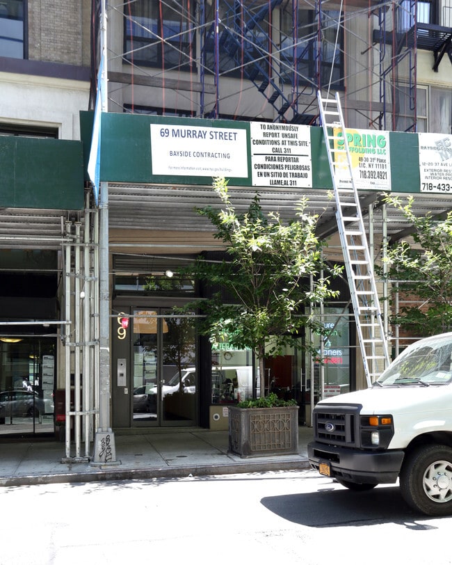 Building Photo - 69 Murray St