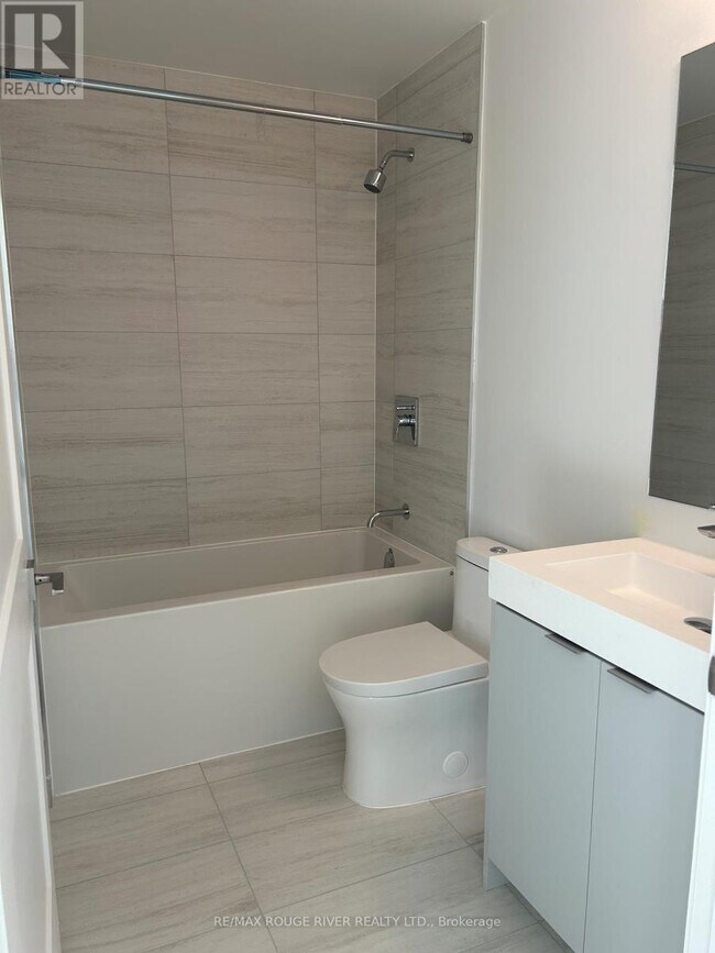 Photo du bâtiment - 474-2474 Caldari Rd