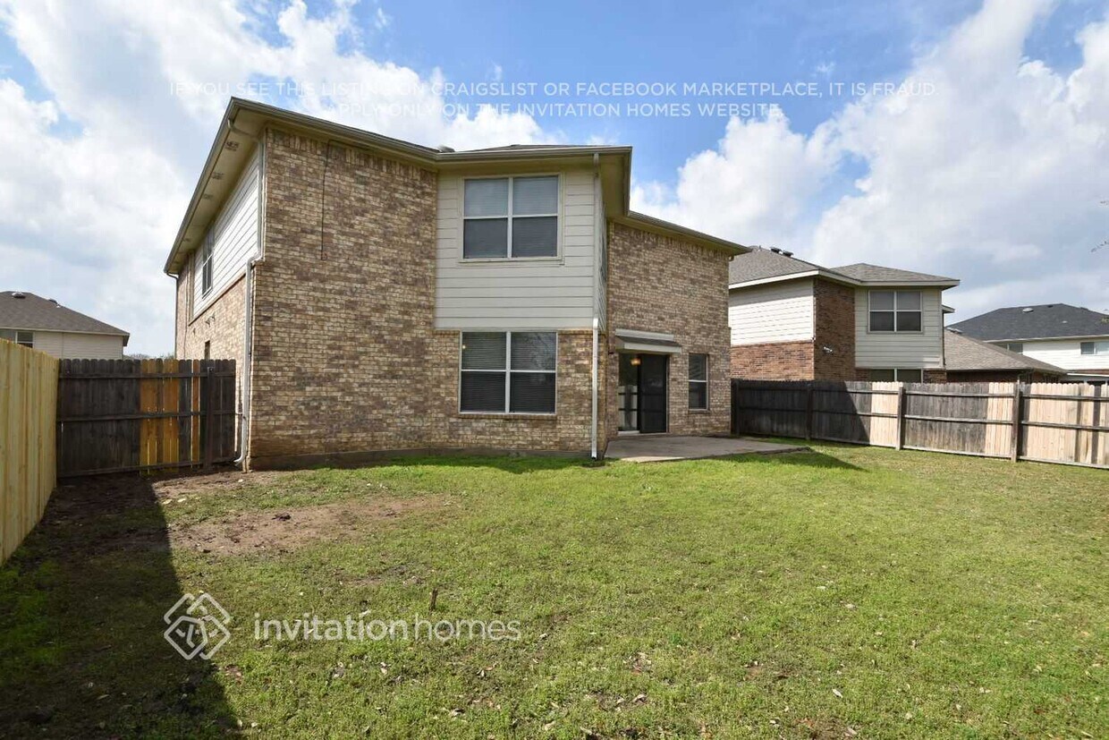Foto del edificio - 1005 Meadowlark Dr