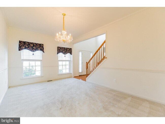 Building Photo - 505 Coriander Ct