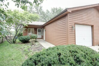 Building Photo - 1324 Post Oak Ct