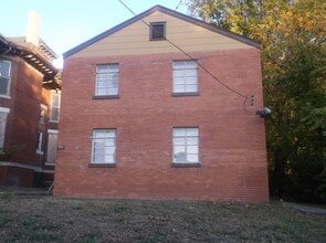 Building Photo - 306 S Lauderdale St