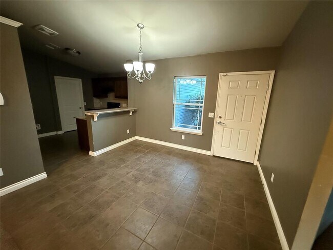 Foto del edificio - 15229 Stillwind Dr