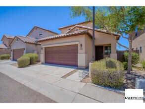 Building Photo - 10225 W Camelback Rd