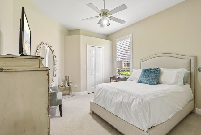 Building Photo - 3274 Oakmont Terrace