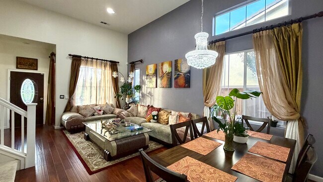 Foto del edificio - 5153 Aspen St